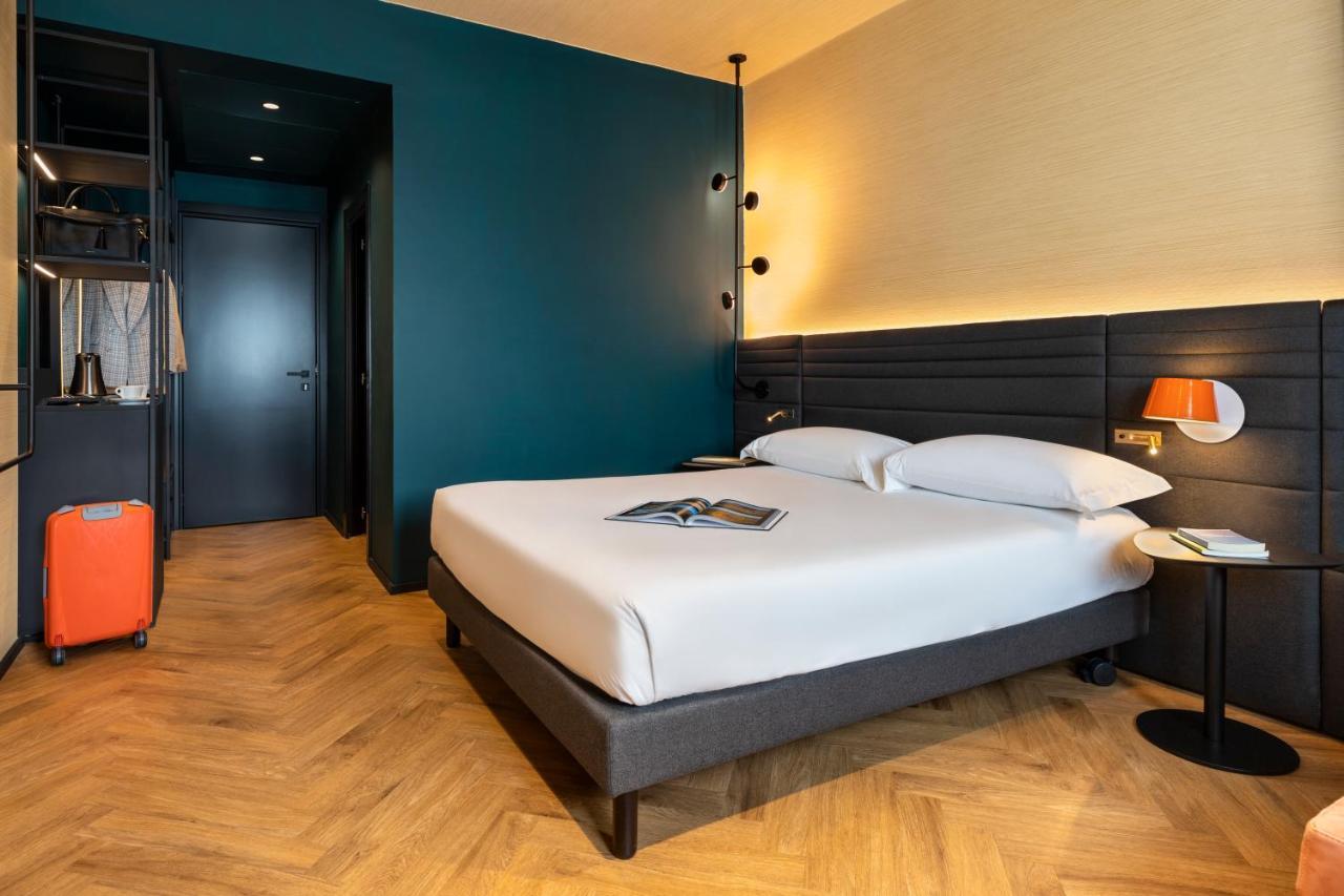 Novotel Caserta Sud Exteriör bild