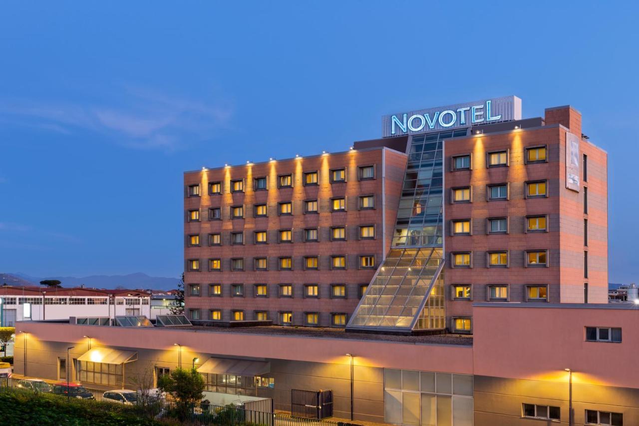 Novotel Caserta Sud Exteriör bild