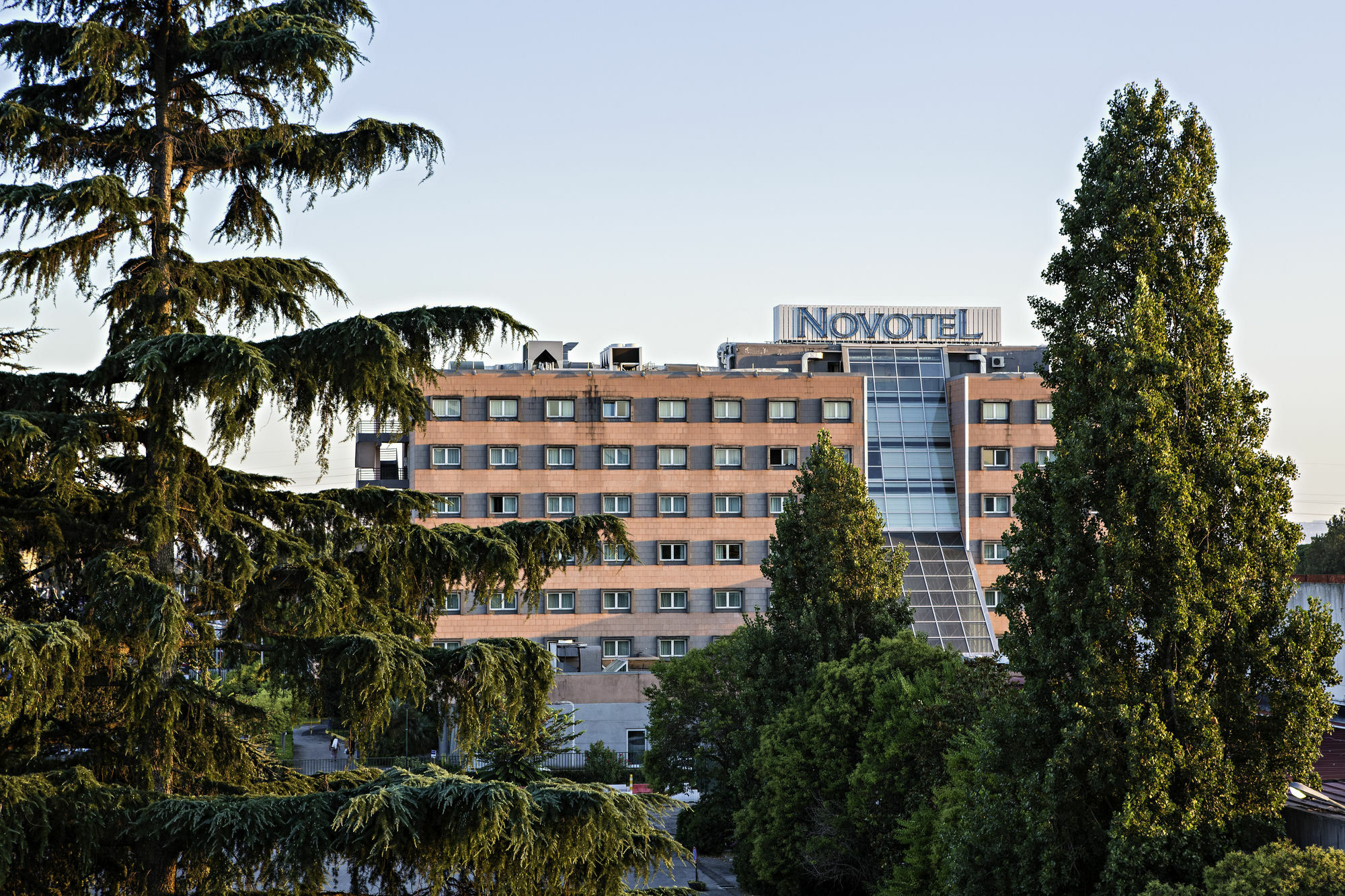 Novotel Caserta Sud Exteriör bild